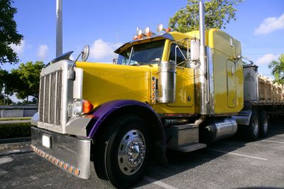 Commercial Truck Liability Insurance in Palm Desert, CA.